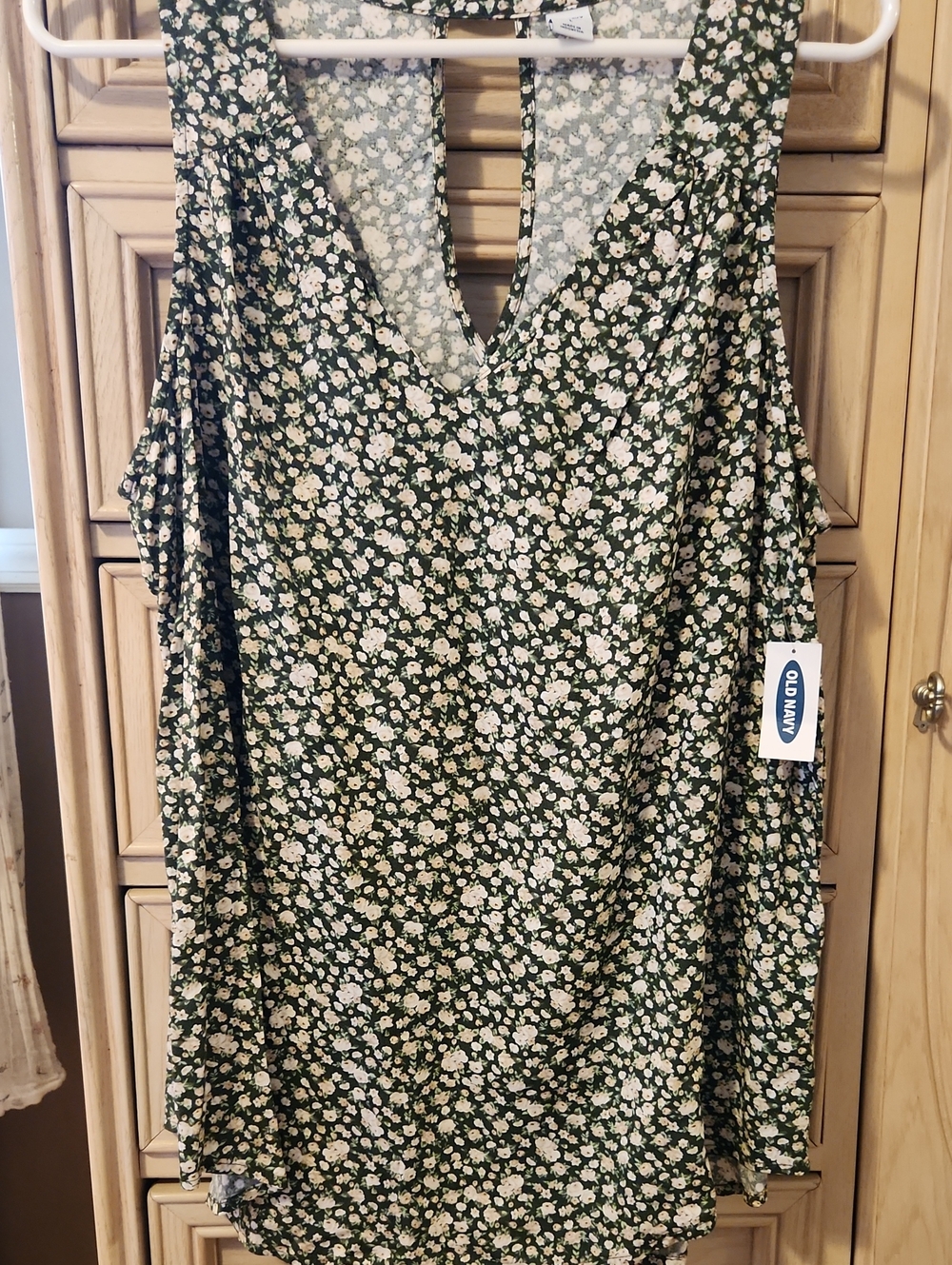 Old Navy Green Floral V-Neck Womens Top